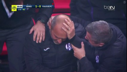 Pascal Dupraz (Toulouse Coach) Head Hit by a Fan with a bottle of water.