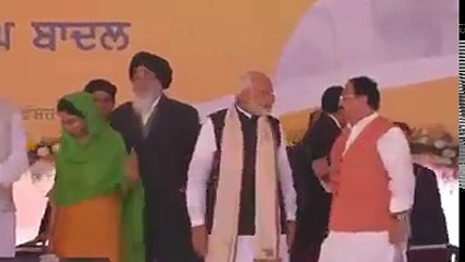 ਮੋਦੀ ਨੇ ਕਿਓ ਕੀਤੀ ਸੁਖਬੀਰ ਬਾਦਲ ਦੀ ਬੇਇੱਜਤੀ ਦੇਖੋ live video