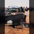 حادث النفوذ بين سيارة جيب ربع وجمس في وسط النفود ‏ ‬⁩ ‏