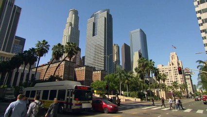 Naomi talks to husband Jimmy Uso about returning to Orlando: Total Divas Bonus Clip, Nov. 25, 2016