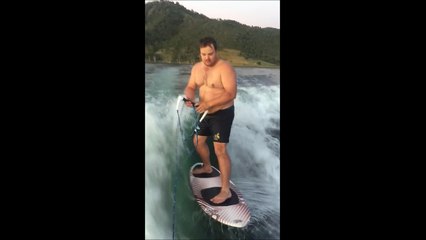 Prendre la vague et prendre une bière!