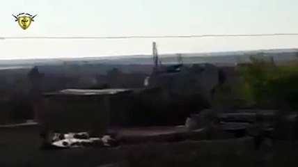 Menbiç de Türk tankına yapılan saldırı. And olsun kökünüzü kazıyacagız.