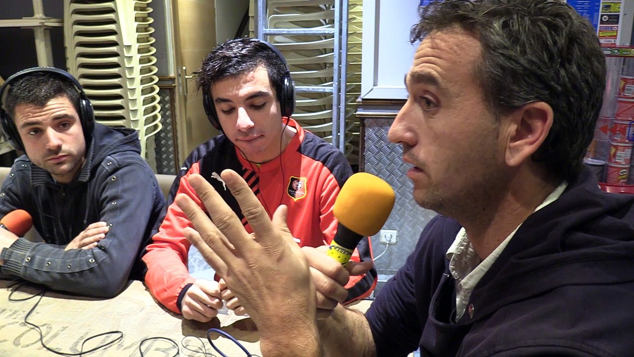 Radio Système, En direct du bar des Halles - La formation des raseteurs