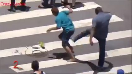 Children assault tourists in Rio de Janeiro
