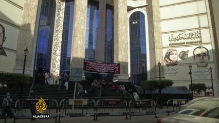 Face-off at Egypt's Press Syndicate - The Listening Post (Full)