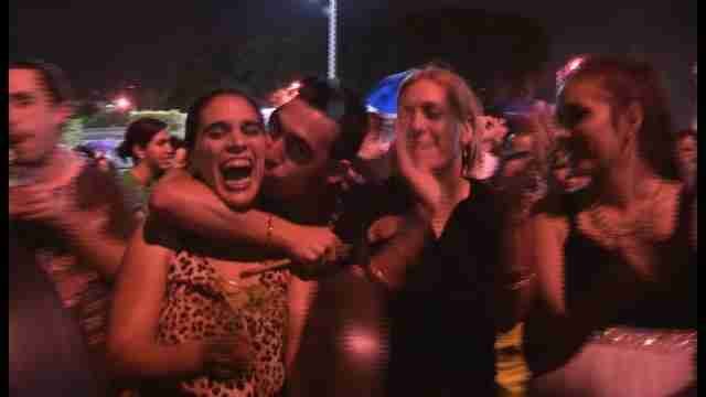 Fiesta en el Versailles de Miami tras la muerte de Fidel Castro