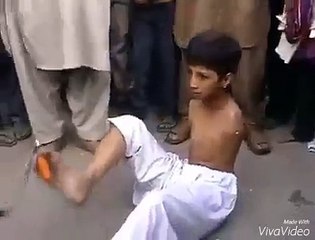 bazoo katay bachay ki zanjeer