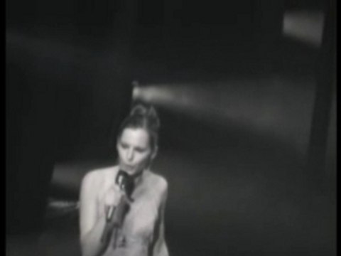 Cindy Maelys Fleur de Lys dans Notre Dame de Paris