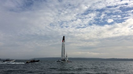 Le bateau français de la coupe de l'América à l'entraînement