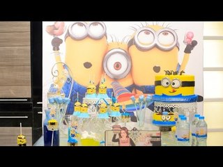 كوكيز مينيون - ميني مينيون على ستيكس - ليمونادة ازرق و اصفر | زعفران وفانيلا حلقة كاملة