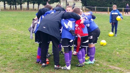U11 (1) JOURNEE COUPE DU CHER DU 26-11-2016 à LEVET (Leur "cri de guerre" !)