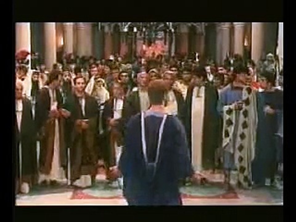 Şehid tahtında Rabbe gülümser