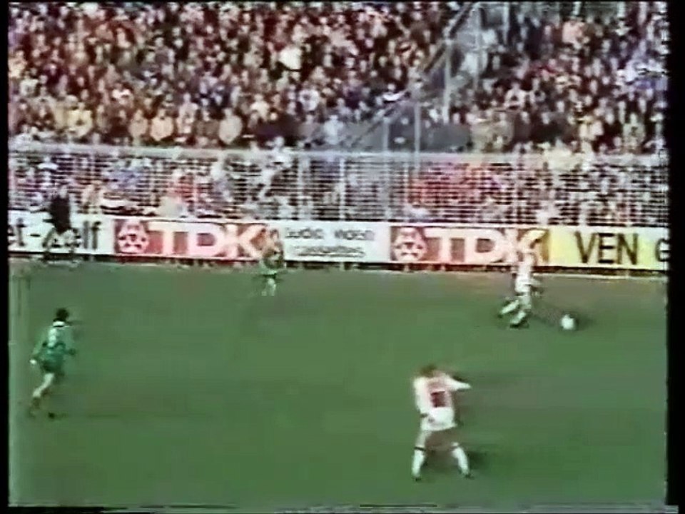 cruyff season 1982 83 part 2