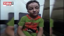 والدة طفل شوه الحريق وجهه: المسئولون لم ينفذوا وعود علاجه بالخارج