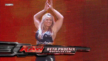 Kelly Kelly vs. Beth Phoenix