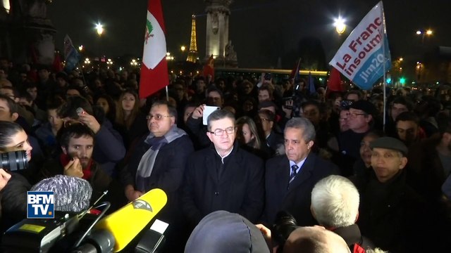 Mort de Fidel Castro: 200 personnes réunies à Paris avec Jean-Luc Mélenchon pour un hommage
