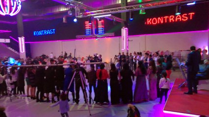 Hochzeit in Hoppegarten7 Festsäle für Hochzeit, Verlobung, Geburtstag, Party, Konzert, Konferenz, Betriebsfeier & Tauffest.30 bis 1000 Gäste ab 399€Tel: +49 30 68 40 40 40 WhatsApp: +49 151 66 50 50 50