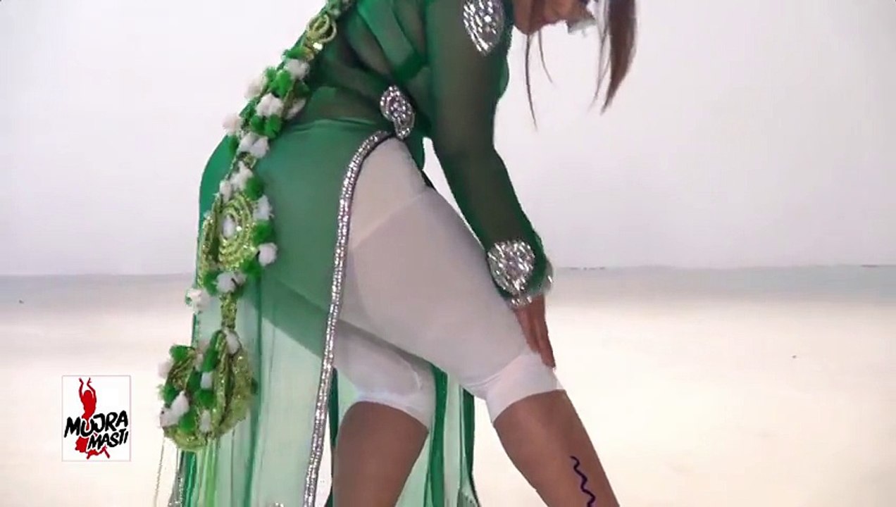Naina Ghazal Chaudhary Unseen HOT New Mujra 2016