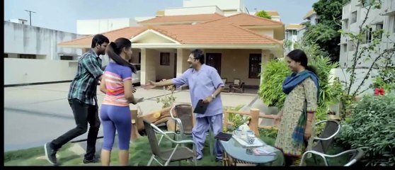 Shruti Hassan Hot kisses & Sexy Romantic Scenes Compilation