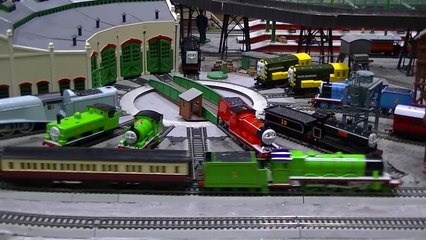 Train Video For Kids : *** MODEL TRAINS IN ACTION ***