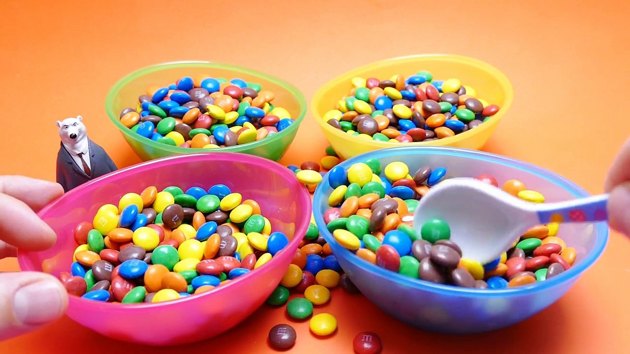 M&M's Hide & Seek Game with Toys - Tsum Tsum, Donald Duck, My Little Pony, Car-BvUC2dXD_Xc