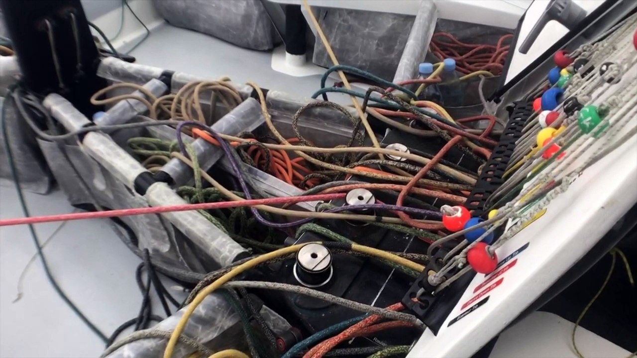 J23 : A fond dans la brume pour Sébastien Josse / Vendée Globe