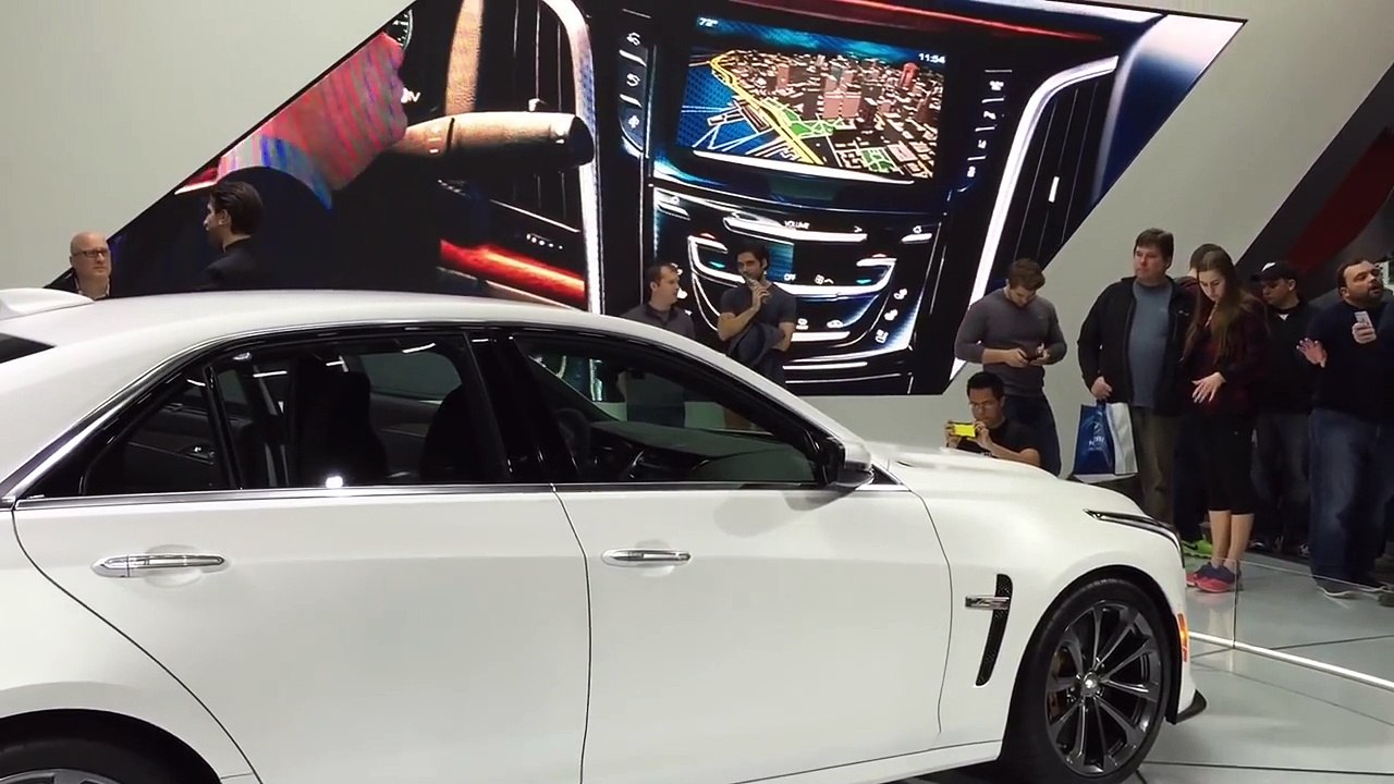 2016 Cadillac CTS-V - 2015 Detroit Auto Show-gjMBbzBbPnU
