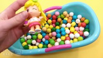 BUBBLE GUM Bath w/ Surprise Toys Pinypon   Shopkins in Gumball