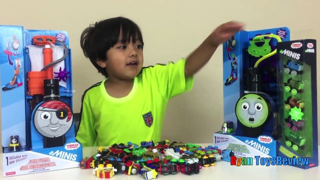 Thomas and Friends Minis Spooktacular and Ahoy, Mateys Pop Up Playset Toy Trains for Kids-CJRH3R-dNNY