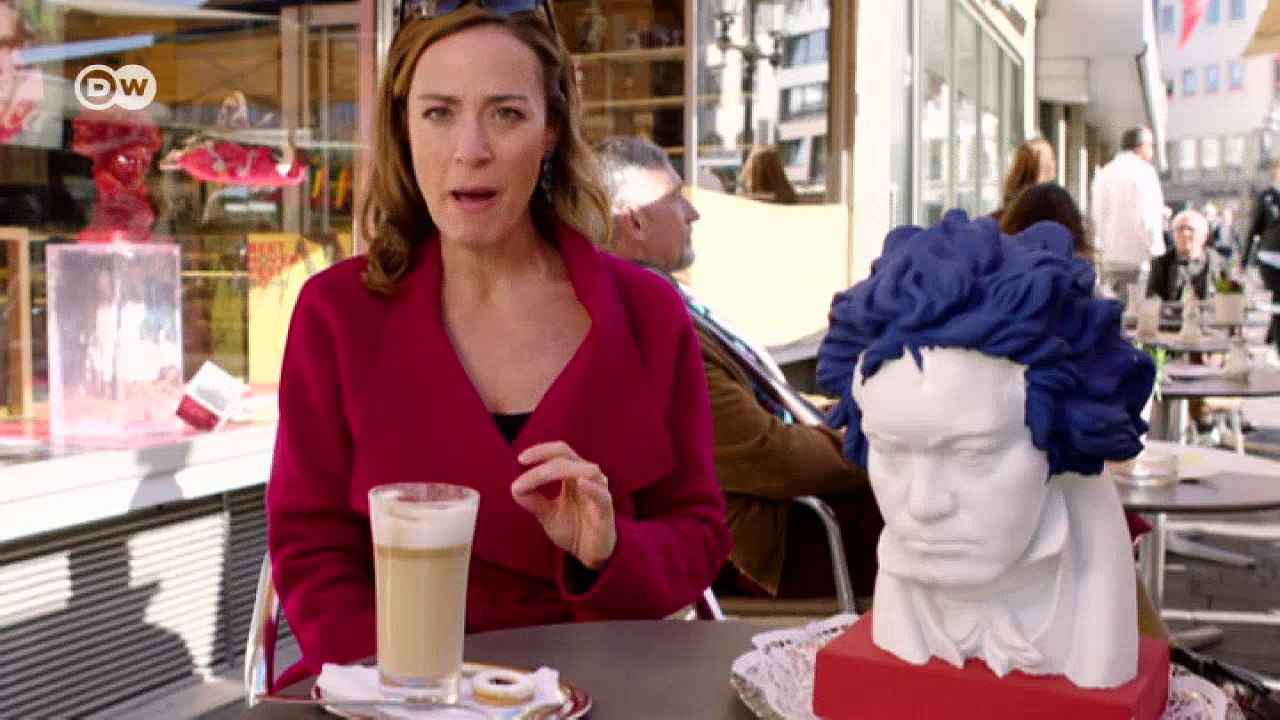 Klavierduo trifft auf Breakdancer | Sarah's Music