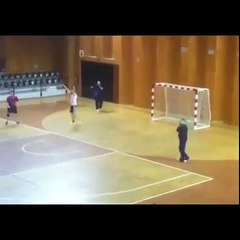 Ils ont crié victoire trop tôt... La fin est hilarante - Compilation sport