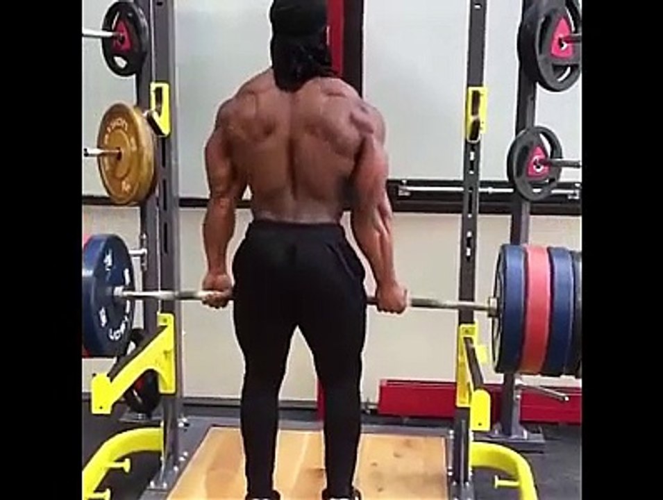 these people are really working hard with them body
