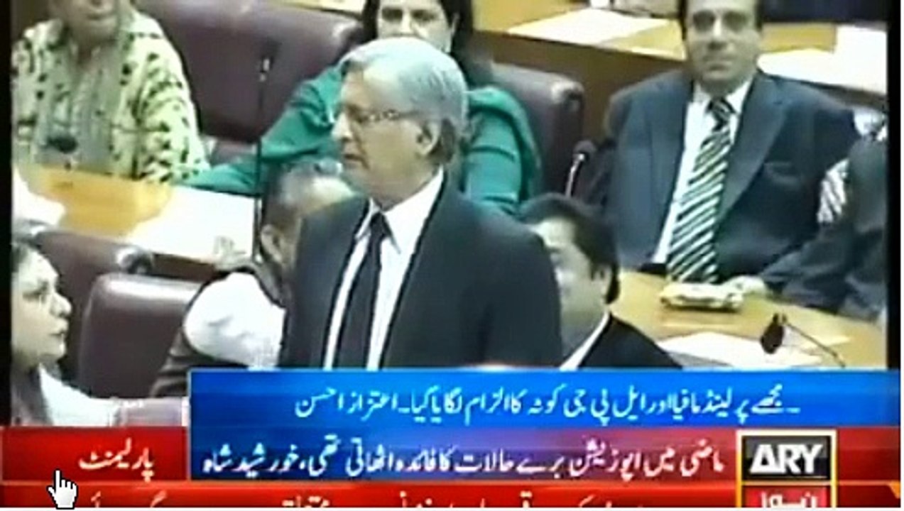 ‏قسم باجمالِ حُسنِ انار کلی ،مجھے اس ویڈیو سے عشق ہے 