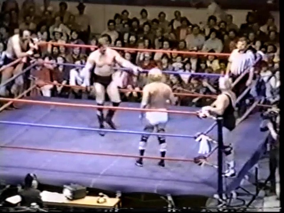 The Blackjacks vs Bockwinkel and Heenan