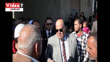 محافظ الدقهلية يأمر بمبلغ 5000 جنيه لأسرة ناصر خالد الشربينى شهيد سيناء
