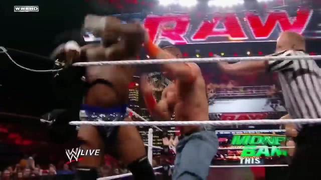 john cena girlfrind nikki bella kiss scene wwe latest 2016