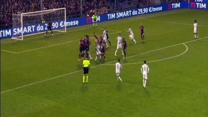Miralem Pjanic Goal HD - Genoa 3-1 Juventus