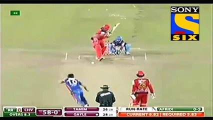 Shahid Afridi VS Gayle-Watch afidi's revenge after 2 six's by gayle