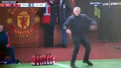 Mourinho foi expulso por causa desta reação