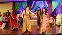 Desi Girls  Dance On Pakistani Wedding