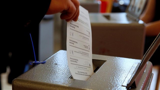 Suíços rejeitam fecho antecipado de centrais nucleares