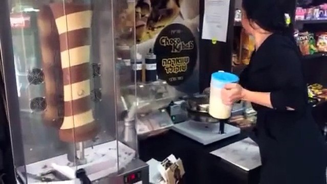 Tu connais le Choco-Kebab ? Si tu en veux un partage et tag un ami !