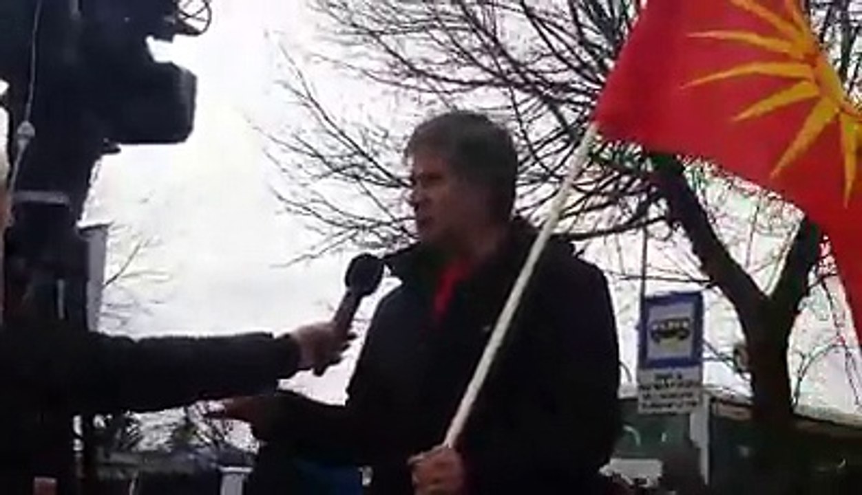 MAKEDONSKATA DIJASPORA OGORCENA OD SDSM DRGNUVAT MASOVNO ZA MAKEDONIJA DA JA SPASAT  OD PREDAVNICITE