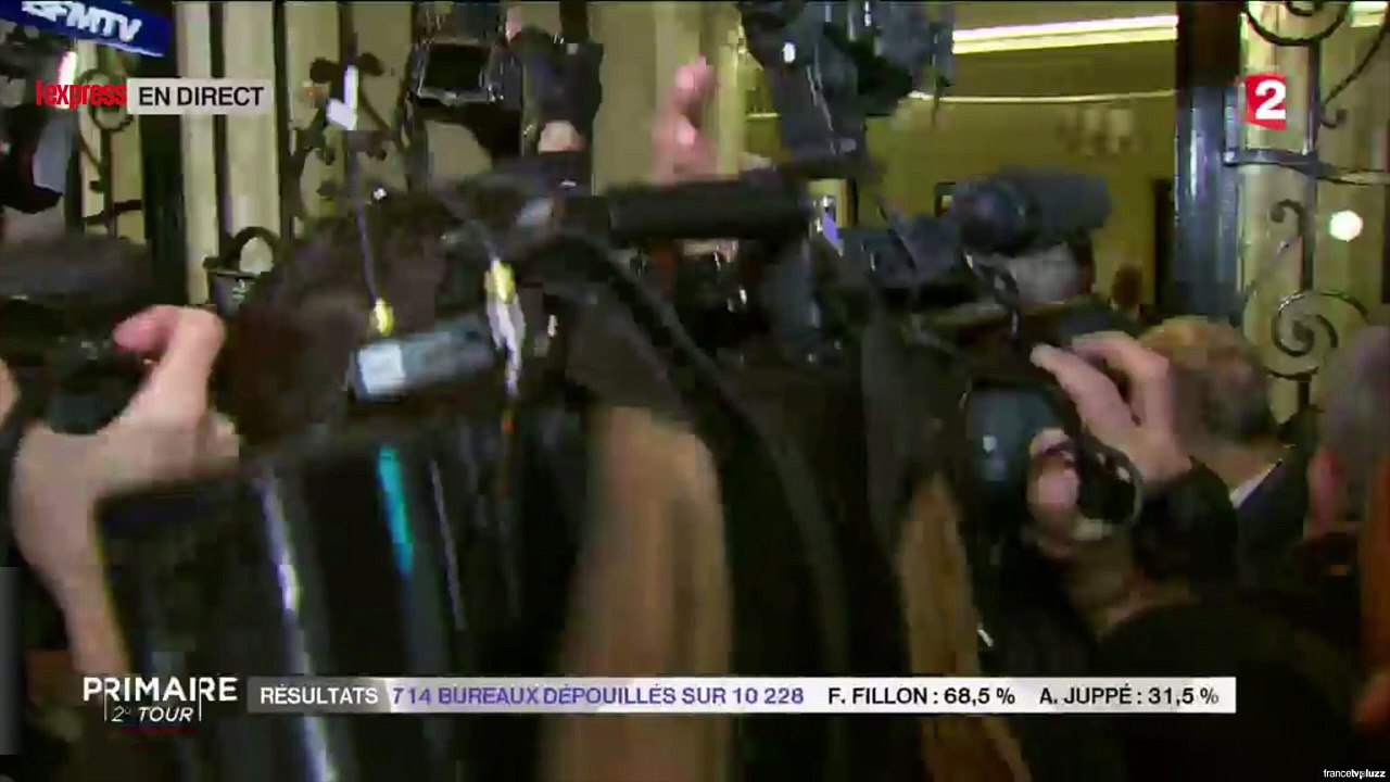 Alain Juppé quitte son QG sans faire de déclaration