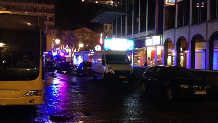 Liège: Plusieurs voitures en feu dans le parking Opéra