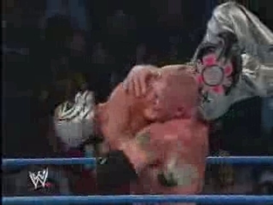 Rey Mysterio vs Brock Lesnar