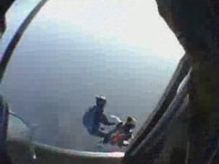 Skydive royan 2007 - saut2