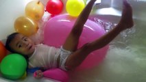 Çocuklar öğrenin için Banyo Oyuncakları Dev Balon Dev Balon Renk @LifiaTubeHD
