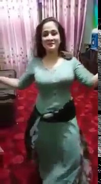 Very Beautiful Girl Dance In Home Room - Very Hot PRIVATE Dance Must Watch