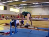 86-летняя-бабулька-показывает-мастер-класс-по-гимнастике
